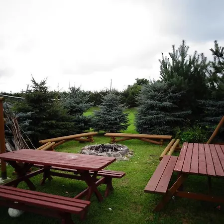 7 Dziewczyn بيت خشبي جيفيجينا