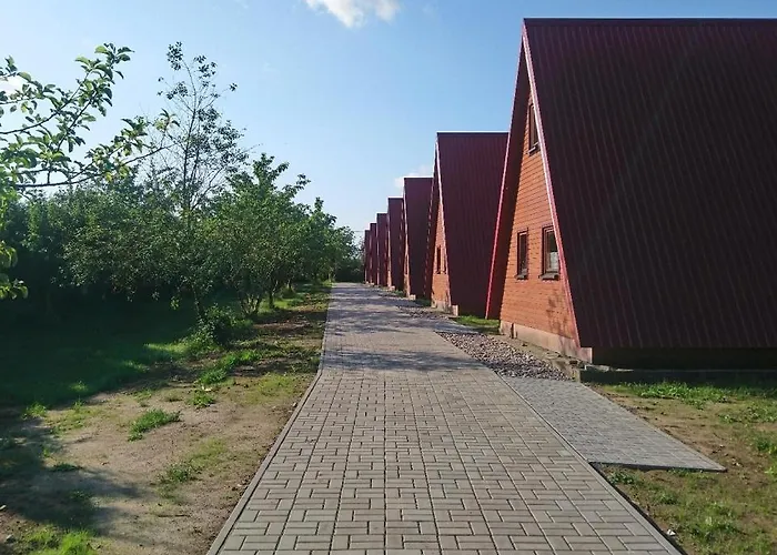 7 Dziewczyn Domek letniskowy *